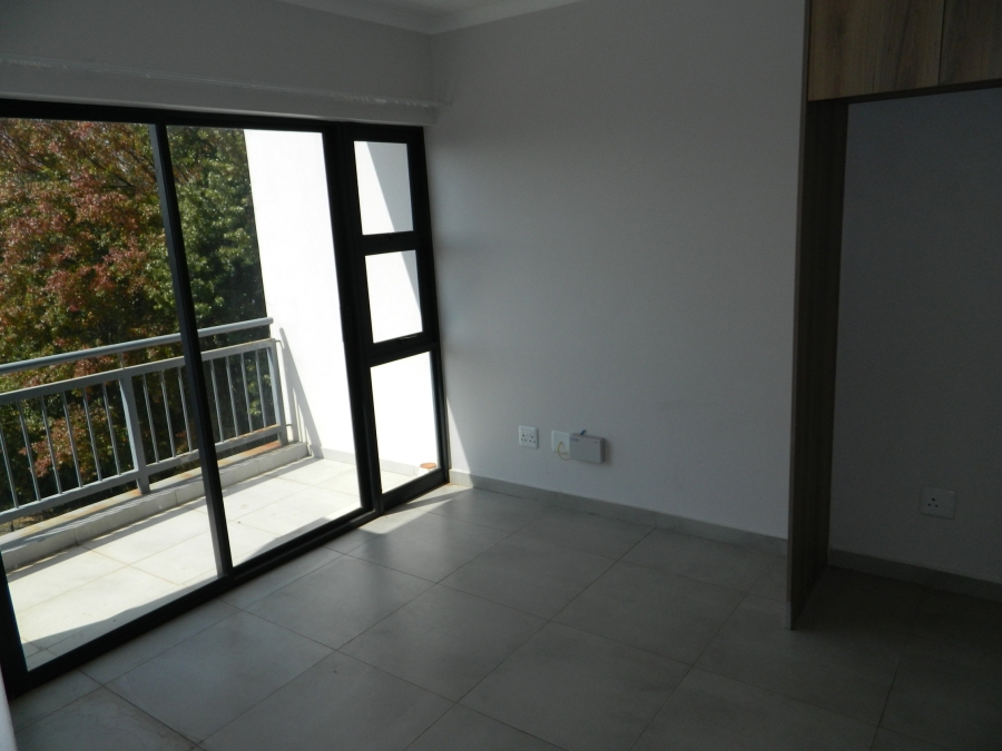 To Let 1 Bedroom Property for Rent in Lombardy Estate Gauteng