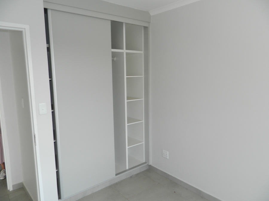 To Let 1 Bedroom Property for Rent in Lombardy Estate Gauteng