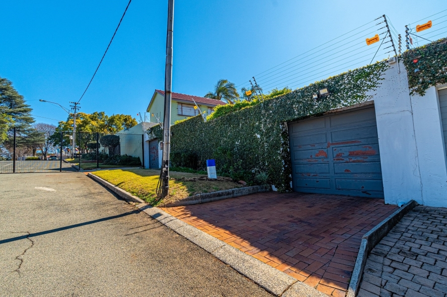 3 Bedroom Property for Sale in Parkhurst Gauteng