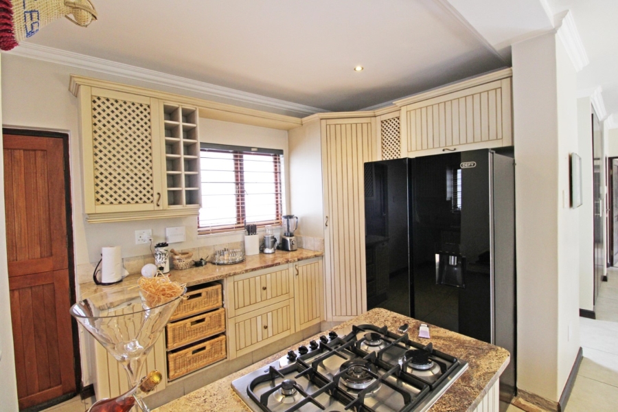 To Let 3 Bedroom Property for Rent in Bryanston Gauteng
