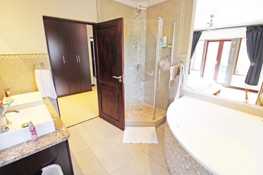 To Let 3 Bedroom Property for Rent in Bryanston Gauteng