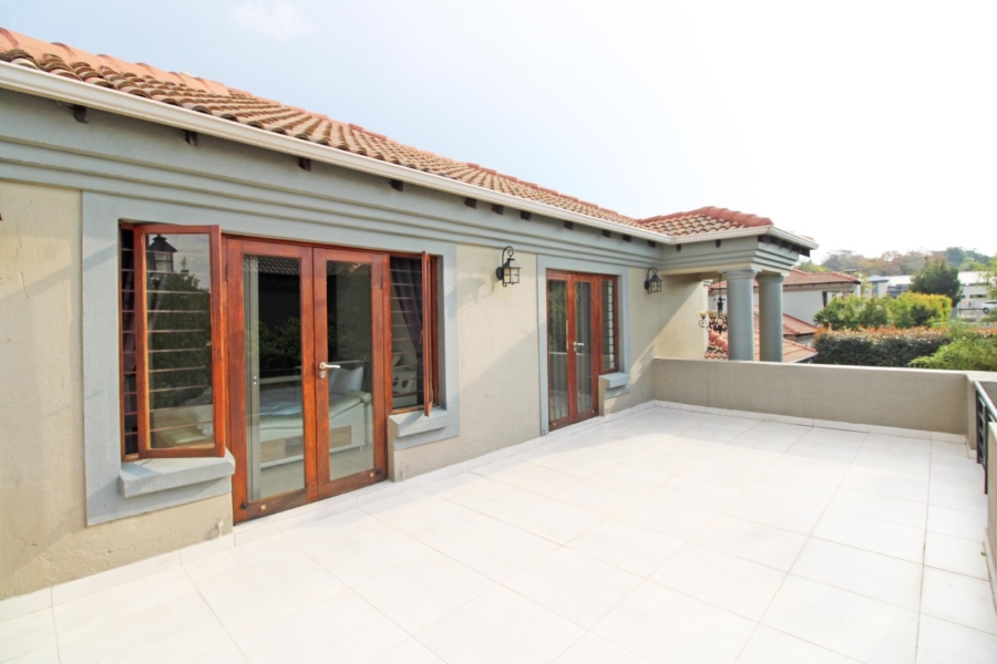 To Let 3 Bedroom Property for Rent in Bryanston Gauteng