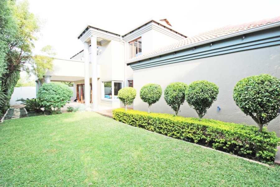 To Let 3 Bedroom Property for Rent in Bryanston Gauteng