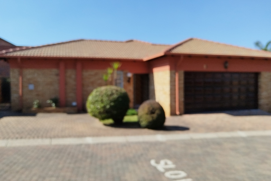 To Let 3 Bedroom Property for Rent in Bartlett Gauteng