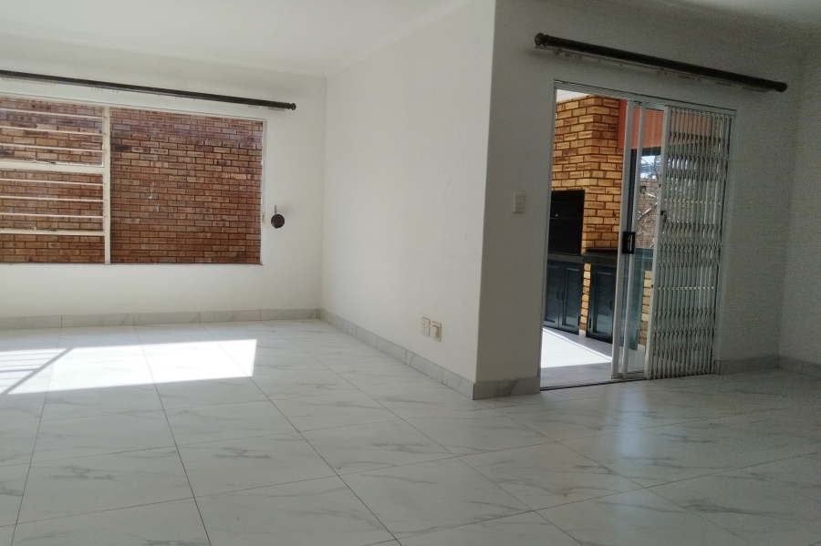 To Let 3 Bedroom Property for Rent in Bartlett Gauteng