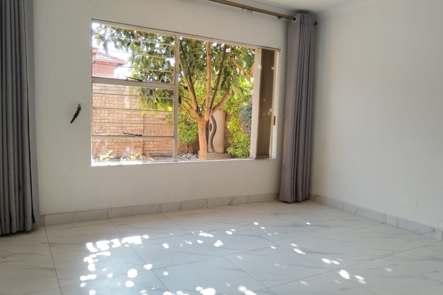 To Let 3 Bedroom Property for Rent in Bartlett Gauteng
