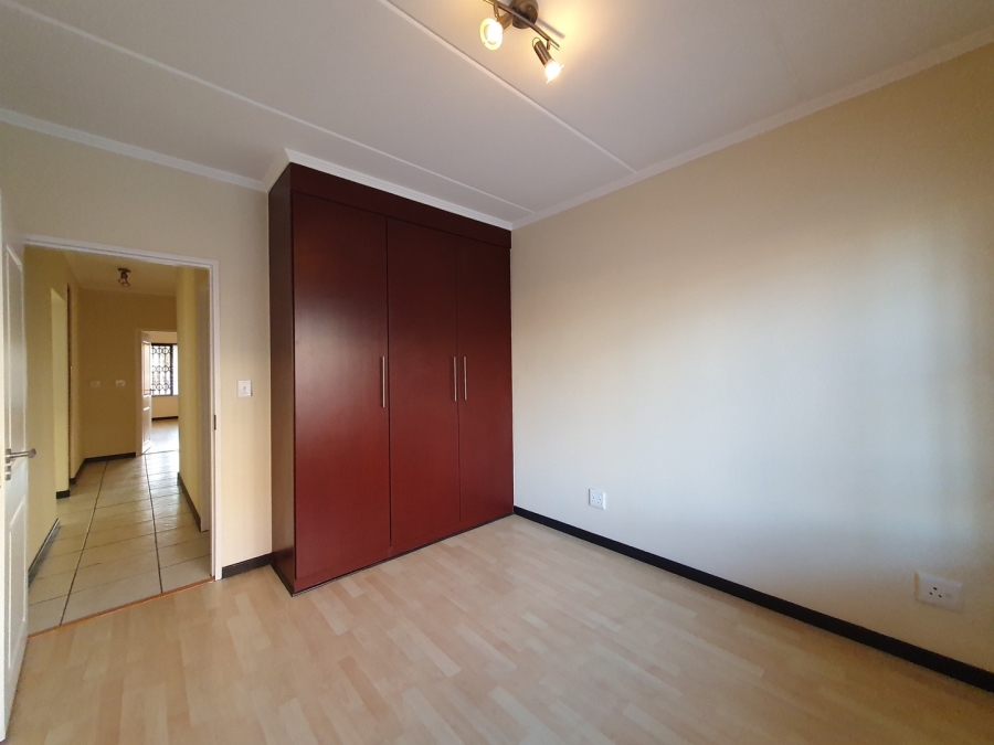To Let 3 Bedroom Property for Rent in Sunninghill Gauteng