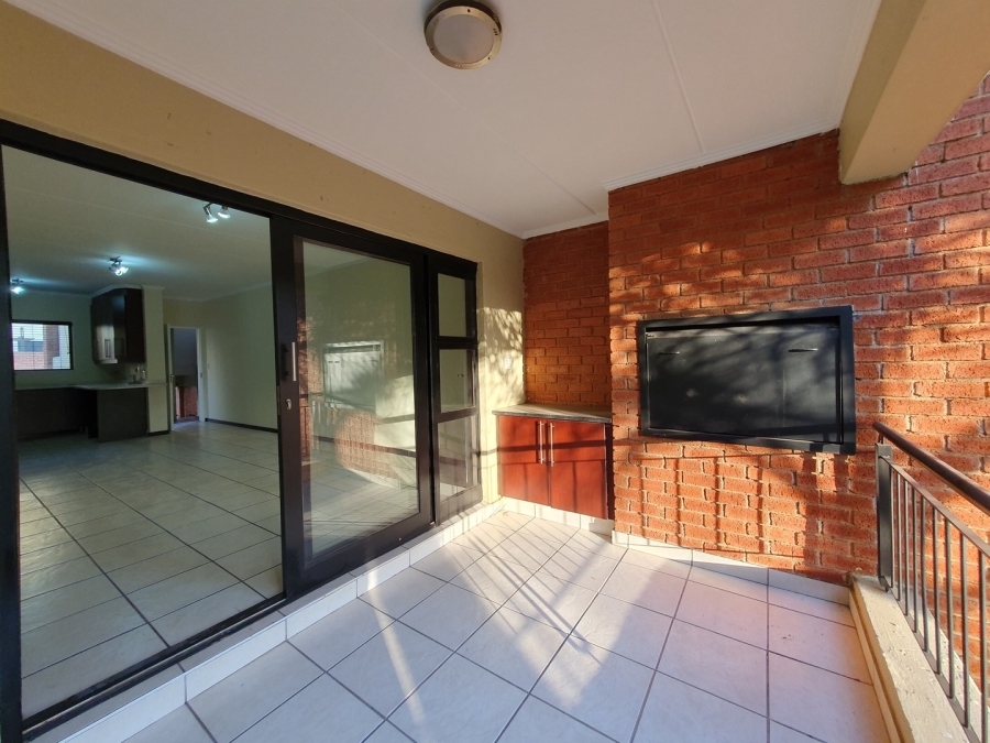 To Let 3 Bedroom Property for Rent in Sunninghill Gauteng