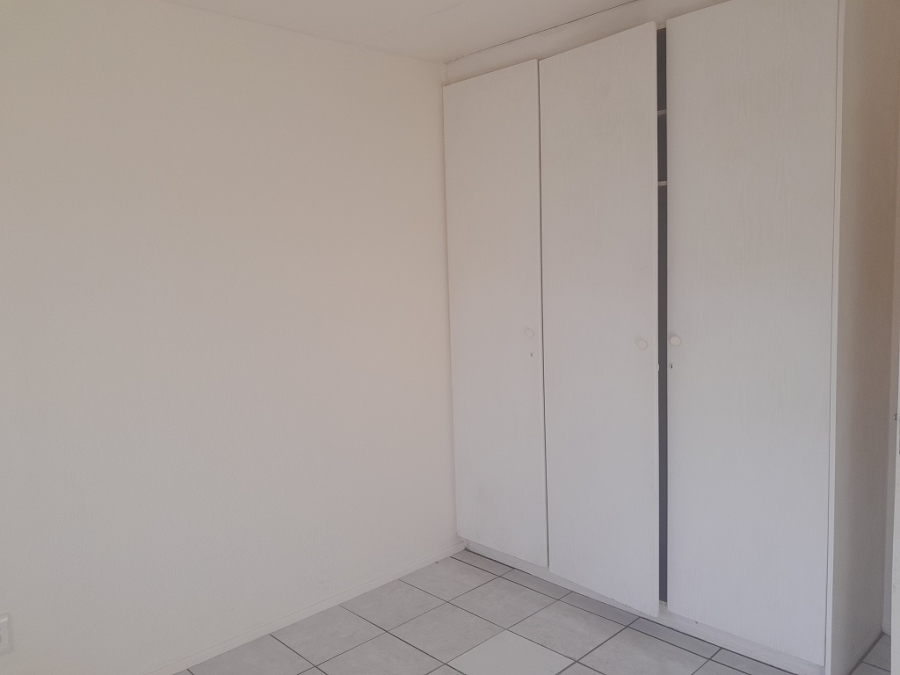 To Let 2 Bedroom Property for Rent in Florentia Gauteng