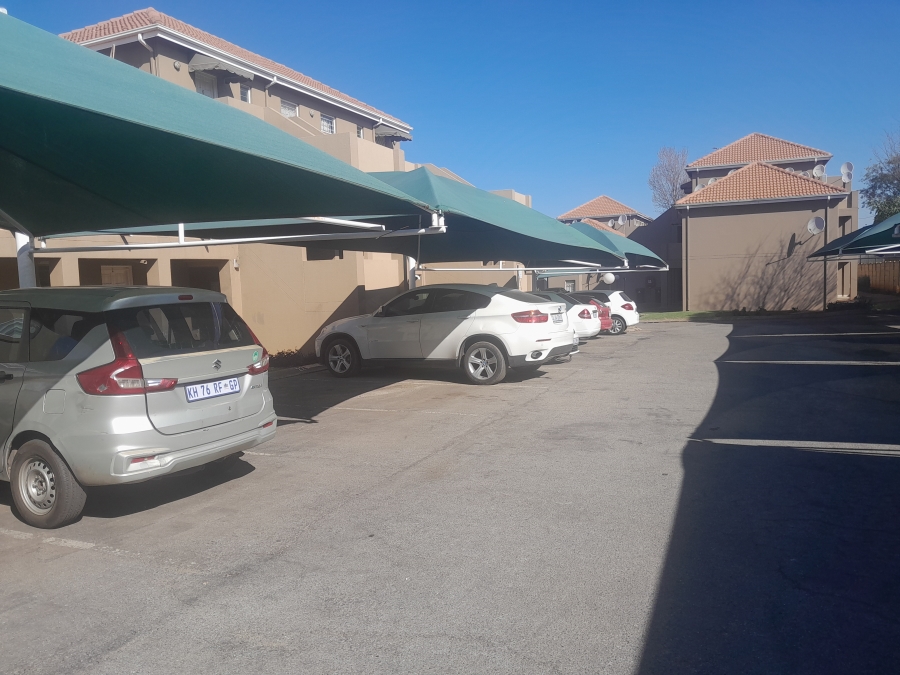To Let 2 Bedroom Property for Rent in Florentia Gauteng