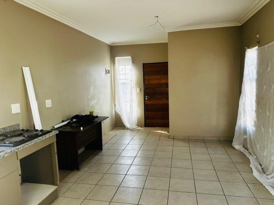 2 Bedroom Property for Sale in South Hills Gauteng