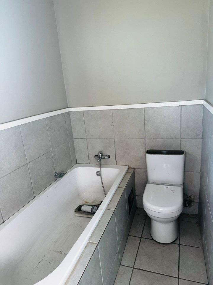 2 Bedroom Property for Sale in South Hills Gauteng