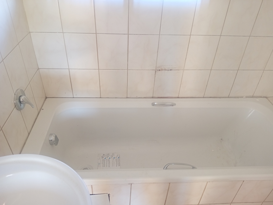 2 Bedroom Property for Sale in Witfield Gauteng