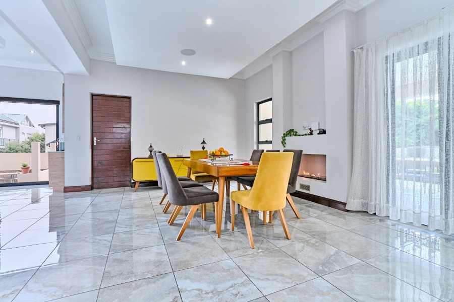To Let 5 Bedroom Property for Rent in Waterfall Country Estate Gauteng