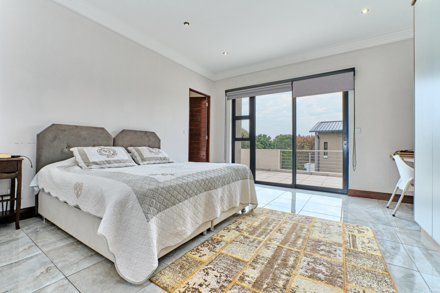 To Let 5 Bedroom Property for Rent in Waterfall Country Estate Gauteng