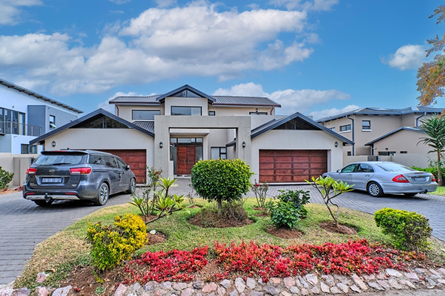 To Let 5 Bedroom Property for Rent in Waterfall Country Estate Gauteng