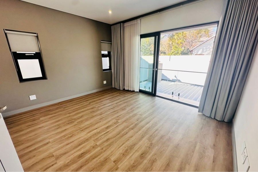 3 Bedroom Property for Sale in Bryanston East Gauteng