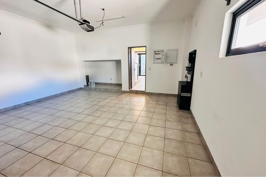 3 Bedroom Property for Sale in Bryanston East Gauteng