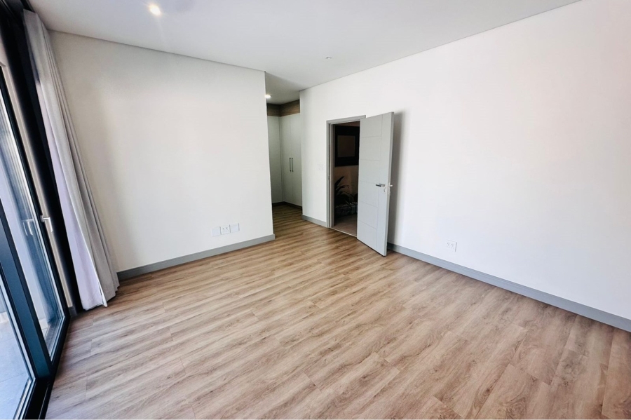 3 Bedroom Property for Sale in Bryanston East Gauteng