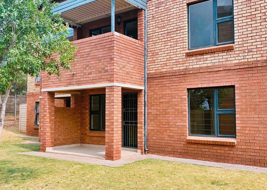 To Let 2 Bedroom Property for Rent in Boardwalk Gauteng
