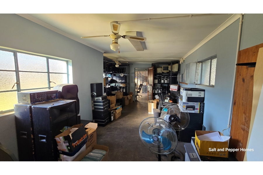 To Let 3 Bedroom Property for Rent in Sinoville Gauteng