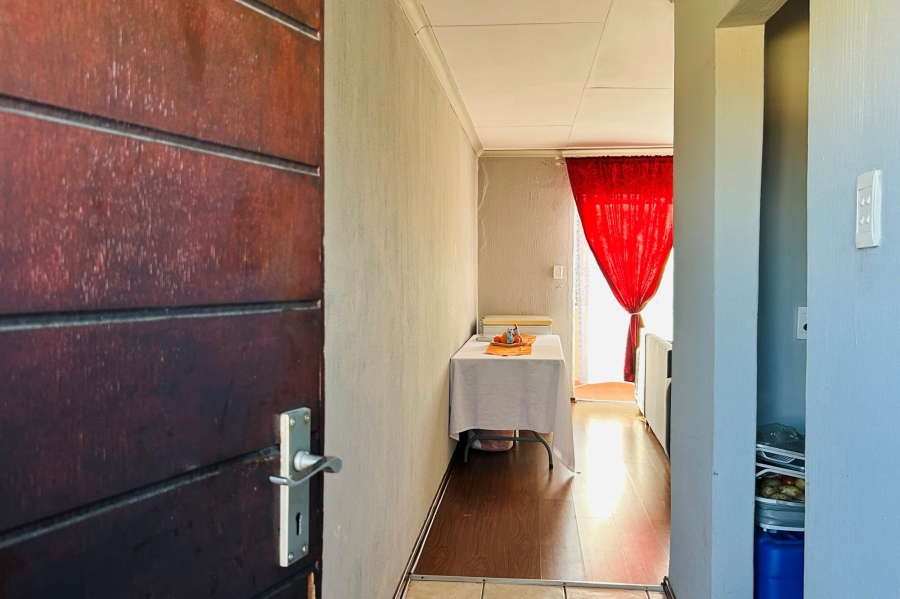 2 Bedroom Property for Sale in Halfway Gardens Gauteng