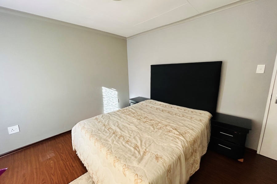 2 Bedroom Property for Sale in Halfway Gardens Gauteng