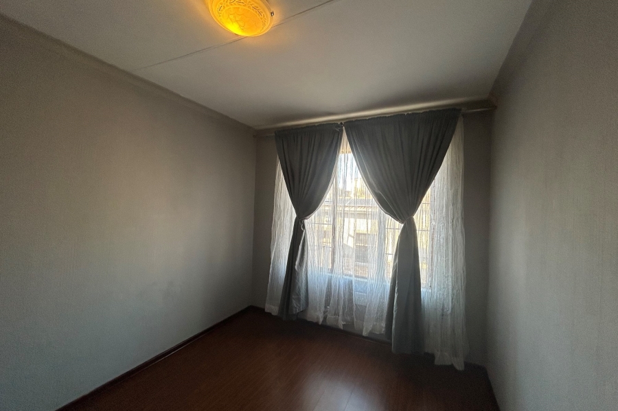 2 Bedroom Property for Sale in Halfway Gardens Gauteng