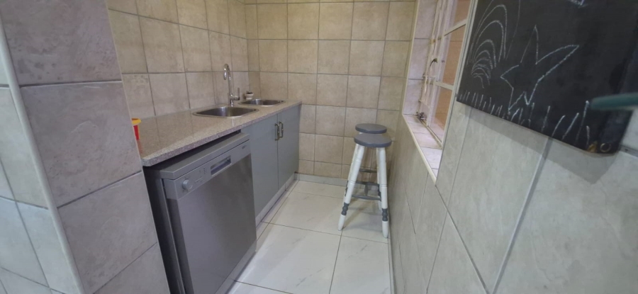 3 Bedroom Property for Sale in Brakpan Central Gauteng