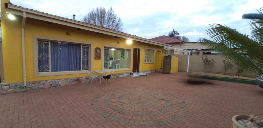 3 Bedroom Property for Sale in Brakpan Central Gauteng