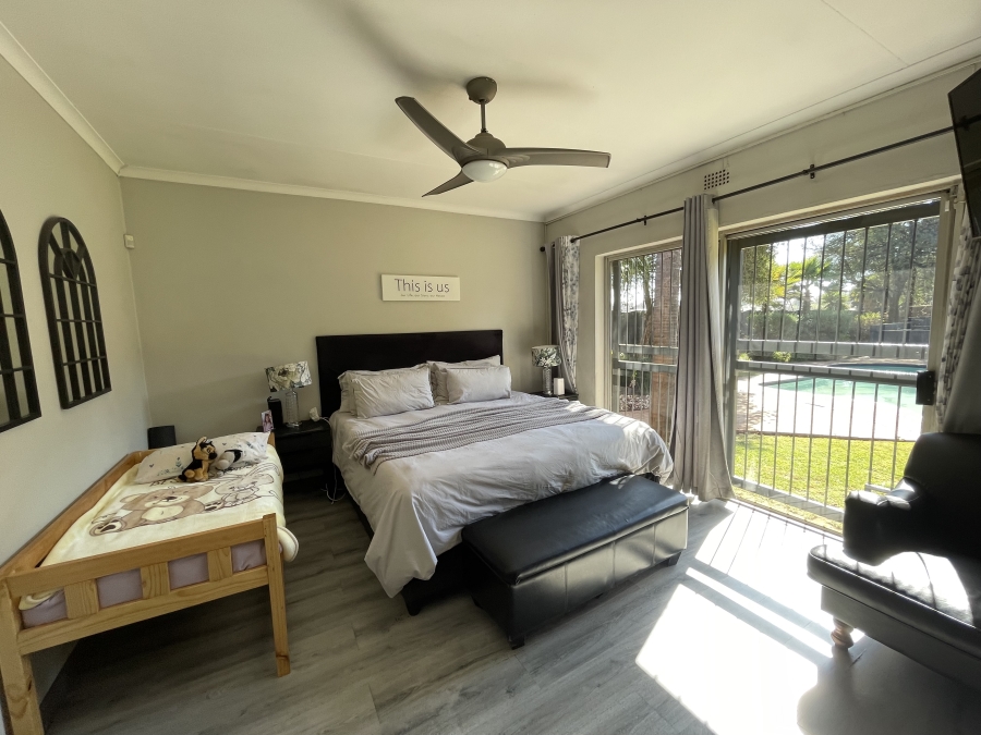 5 Bedroom Property for Sale in Kenleaf Gauteng