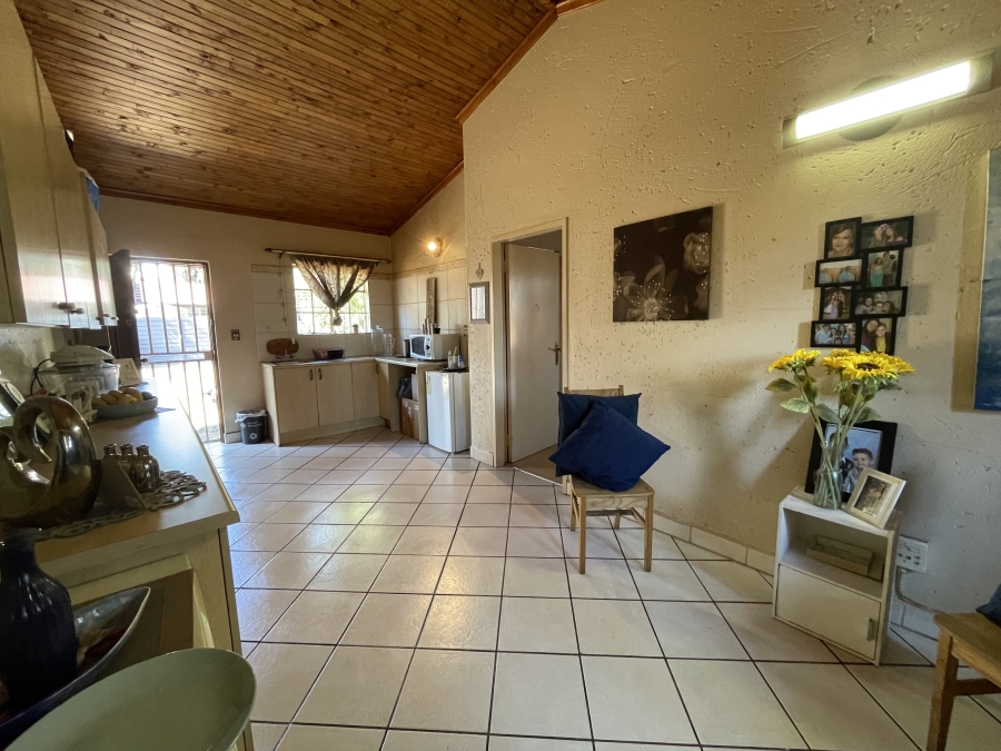 5 Bedroom Property for Sale in Kenleaf Gauteng