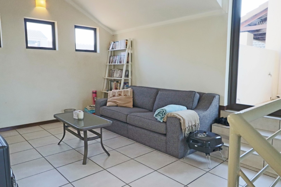To Let 2 Bedroom Property for Rent in Bryanston Gauteng