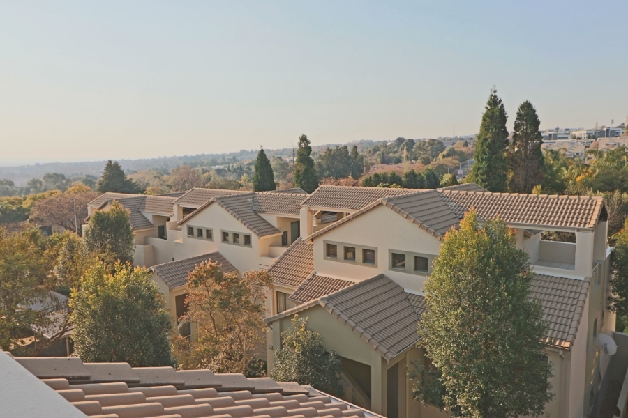 To Let 2 Bedroom Property for Rent in Bryanston Gauteng