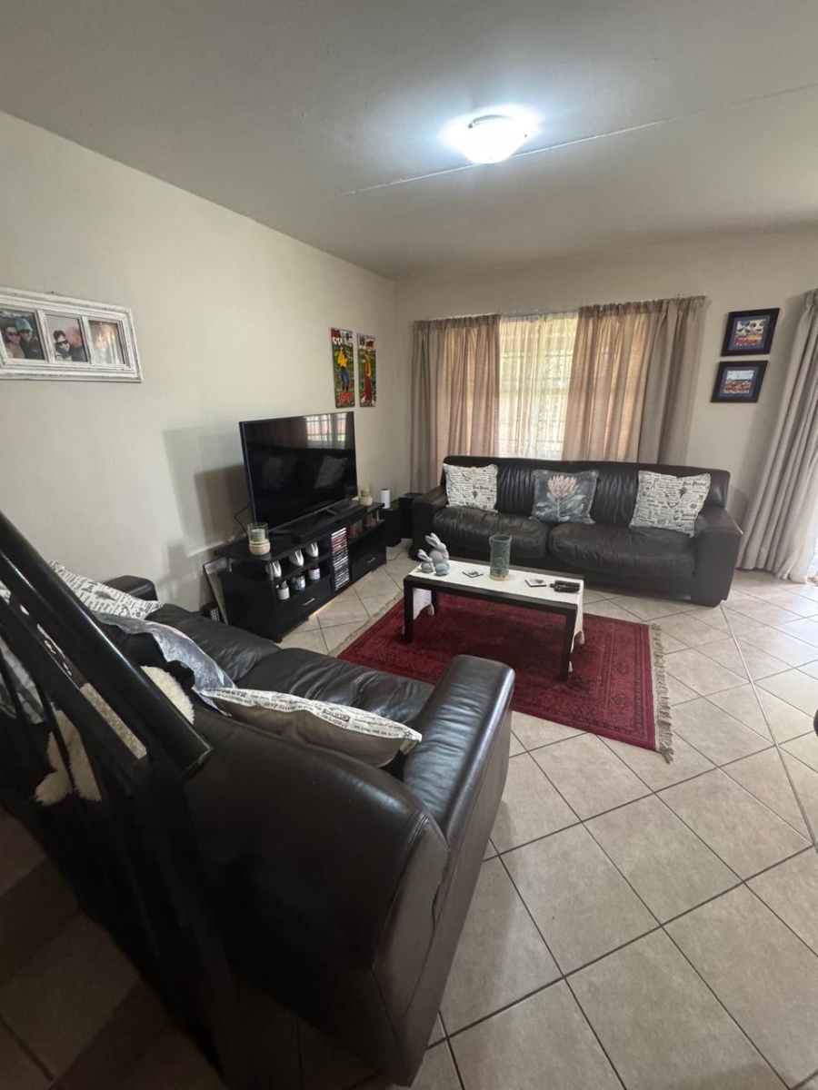 To Let 4 Bedroom Property for Rent in Tijger Valley Gauteng