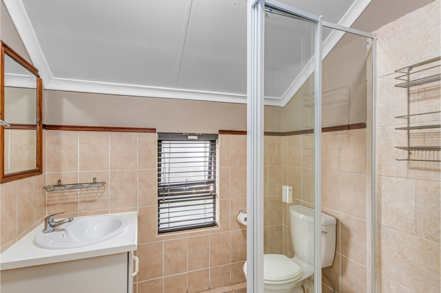 3 Bedroom Property for Sale in Broadacres Gauteng