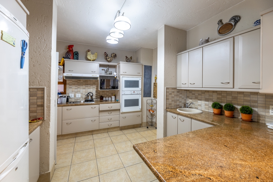 4 Bedroom Property for Sale in Lonehill Gauteng