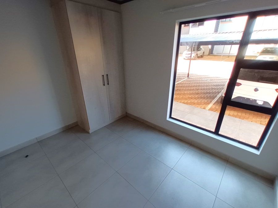 To Let 2 Bedroom Property for Rent in Olympus AH Gauteng
