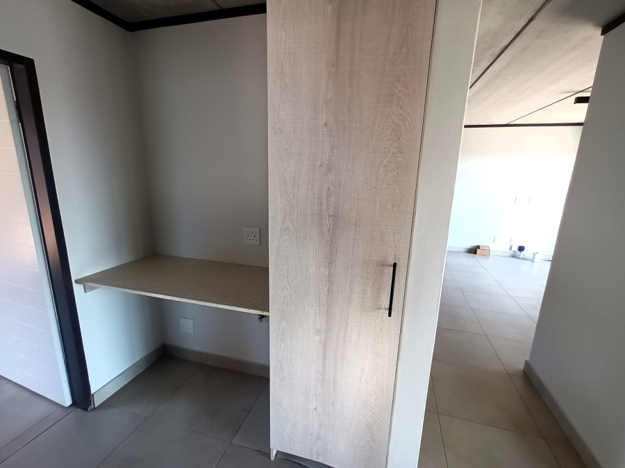 To Let 2 Bedroom Property for Rent in Olympus AH Gauteng