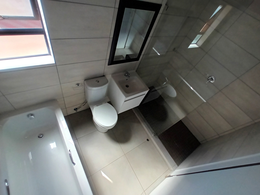 To Let 2 Bedroom Property for Rent in Olympus AH Gauteng