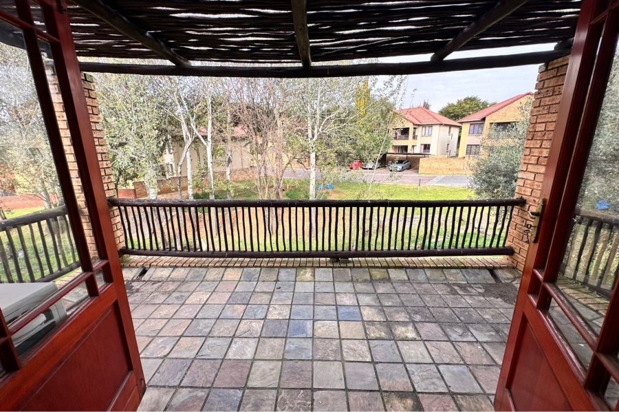 To Let 3 Bedroom Property for Rent in Ruimsig Gauteng