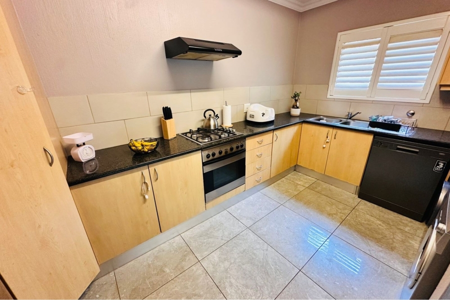 To Let 3 Bedroom Property for Rent in Ruimsig Gauteng