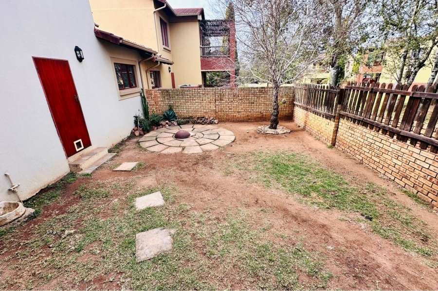 To Let 3 Bedroom Property for Rent in Ruimsig Gauteng