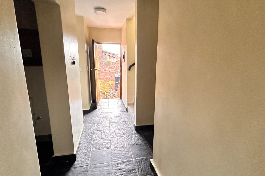 3 Bedroom Property for Sale in Brummeria Gauteng