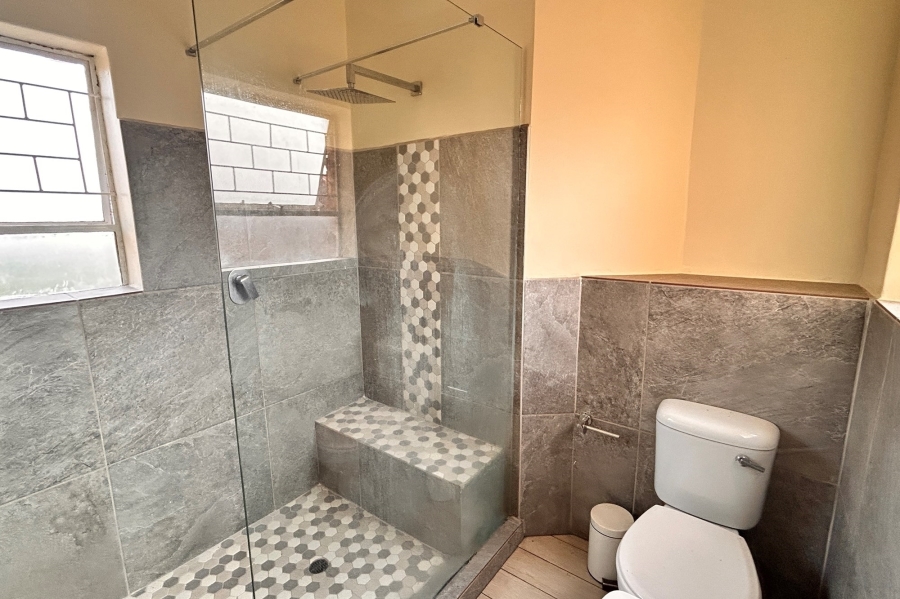 3 Bedroom Property for Sale in Brummeria Gauteng