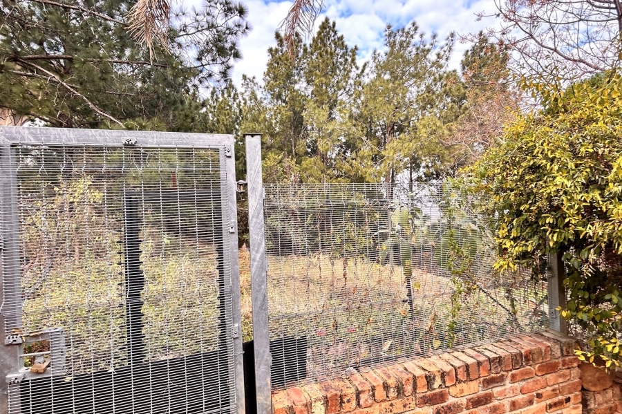 3 Bedroom Property for Sale in Brummeria Gauteng