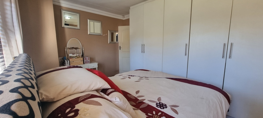 3 Bedroom Property for Sale in Sunward Park Gauteng