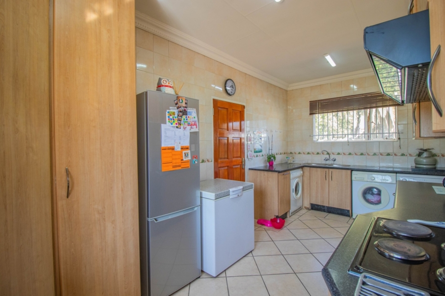 3 Bedroom Property for Sale in Sunward Park Gauteng