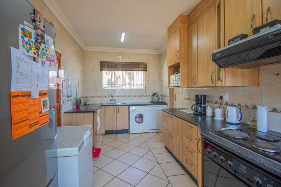 3 Bedroom Property for Sale in Sunward Park Gauteng