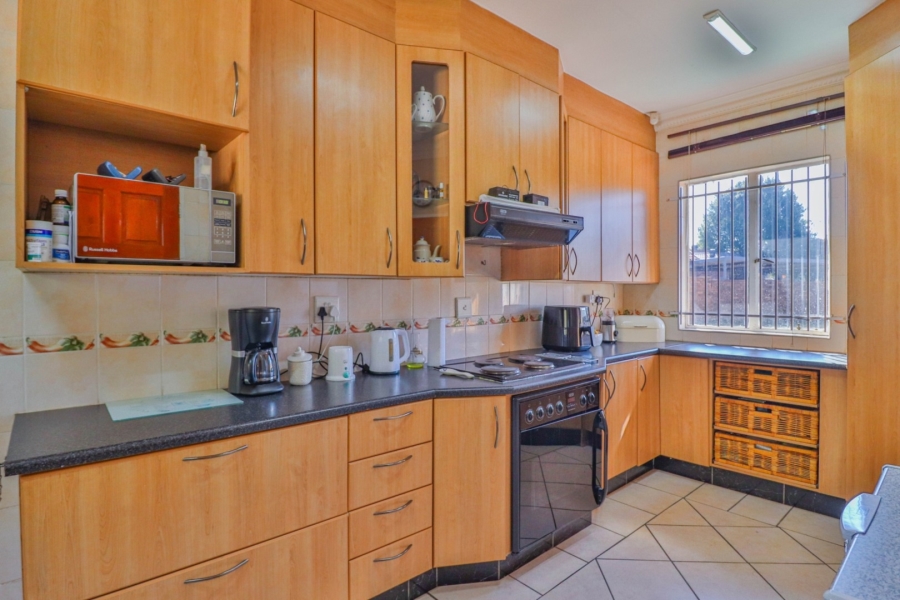 3 Bedroom Property for Sale in Sunward Park Gauteng